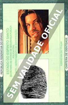 Imagem hipotética representando a carteira de identidade de Marco Matronelli