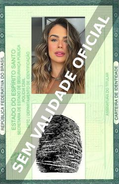 Imagem hipotética representando a carteira de identidade de Mari Saad