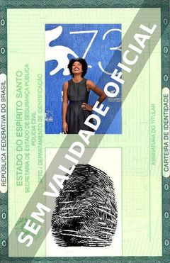 Imagem hipotética representando a carteira de identidade de Mariana Nunes
