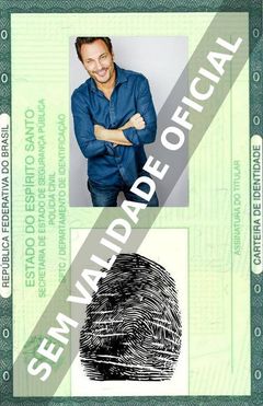 Imagem hipotética representando a carteira de identidade de Mark Gantt