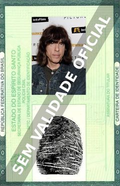 Imagem hipotética representando a carteira de identidade de Marky Ramone