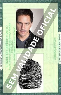 Imagem hipotética representando a carteira de identidade de Mauricio Ochmann