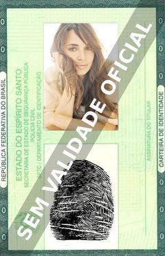 Imagem hipotética representando a carteira de identidade de Mía Maestro