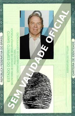 Imagem hipotética representando a carteira de identidade de Michael McKean