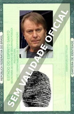 Imagem hipotética representando a carteira de identidade de Mika Kaurismäki