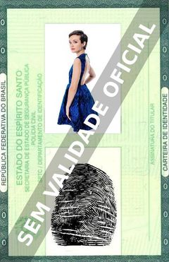 Imagem hipotética representando a carteira de identidade de Olivia Cooke