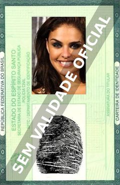 Imagem hipotética representando a carteira de identidade de Paloma Bernardi