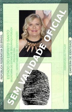 Imagem hipotética representando a carteira de identidade de Paula Pell