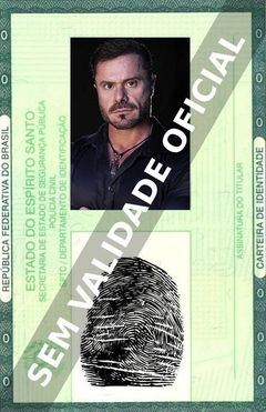 Imagem hipotética representando a carteira de identidade de Renato Cariani