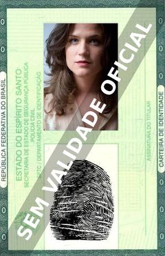 Imagem hipotética representando a carteira de identidade de Renée Humphrey