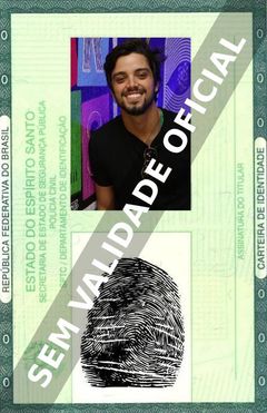 Imagem hipotética representando a carteira de identidade de Rodrigo Simas