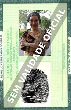 Imagem hipotética representando a carteira de identidade de Rogéria