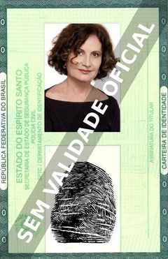 Imagem hipotética representando a carteira de identidade de Rosamaria Murtinho
