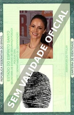 Imagem hipotética representando a carteira de identidade de Rosanne Mulholland