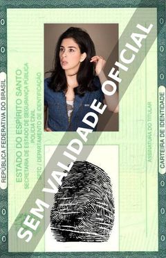 Imagem hipotética representando a carteira de identidade de Sarah Silverman