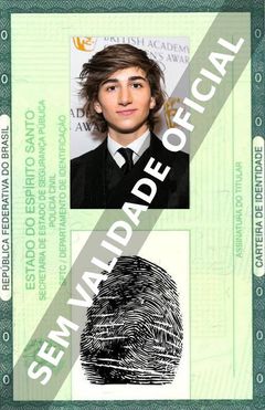 Imagem hipotética representando a carteira de identidade de Sebastian Croft