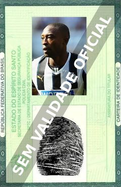 Imagem hipotética representando a carteira de identidade de Shola Ameobi