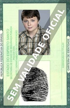 Imagem hipotética representando a carteira de identidade de Spencer Breslin