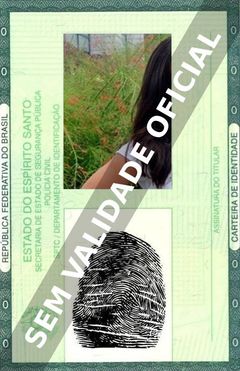 Imagem hipotética representando a carteira de identidade de Thaíssa Carvalho
