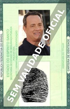 Imagem hipotética representando a carteira de identidade de Tom Hanks
