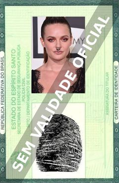 Imagem hipotética representando a carteira de identidade de Tove Lo