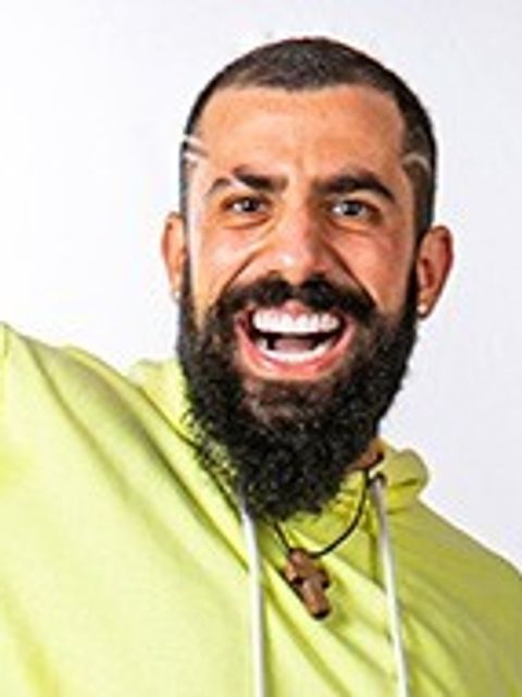 Clique para saber idade, peso, altura, etc de Kaysar . Foto de Kaysar