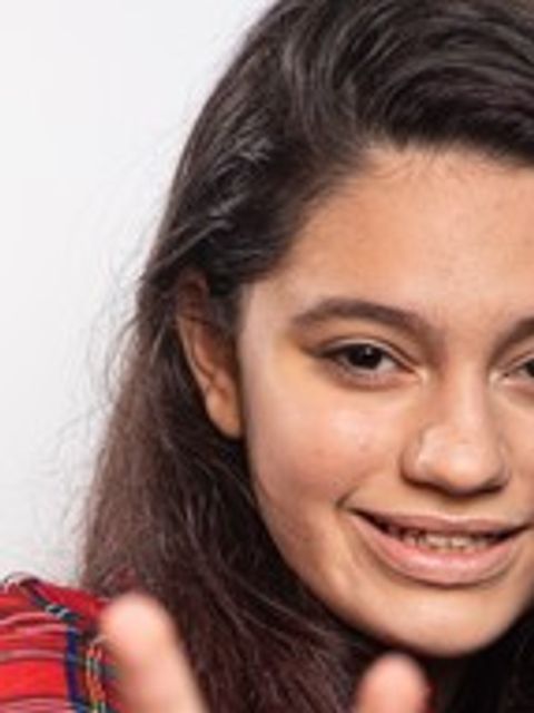 Clique para saber idade, peso, altura, etc de Lua Brunetti. Foto de Lua Brunetti