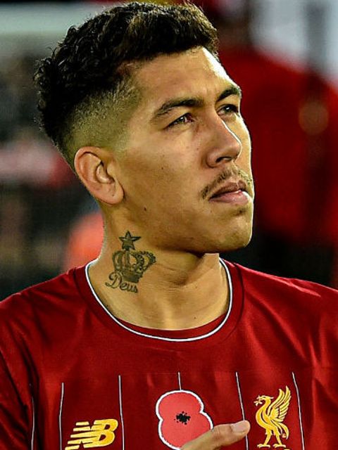 Clique para saber idade, peso, altura, etc de Roberto Firmino. Foto de Roberto Firmino