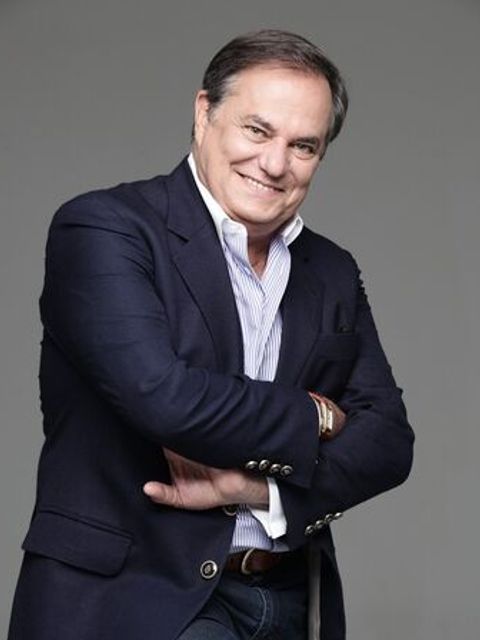 Clique para saber idade, peso, altura, etc de Ronnie Von. Foto de Ronnie Von