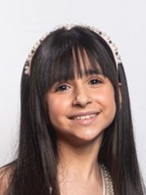 Clique para saber idade, peso, altura, etc de Valentina Corrêa. Foto de Valentina Corrêa